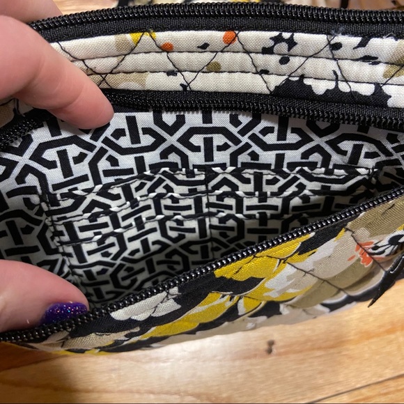 Vera Bradley Lizzy - Picture 7 of 16